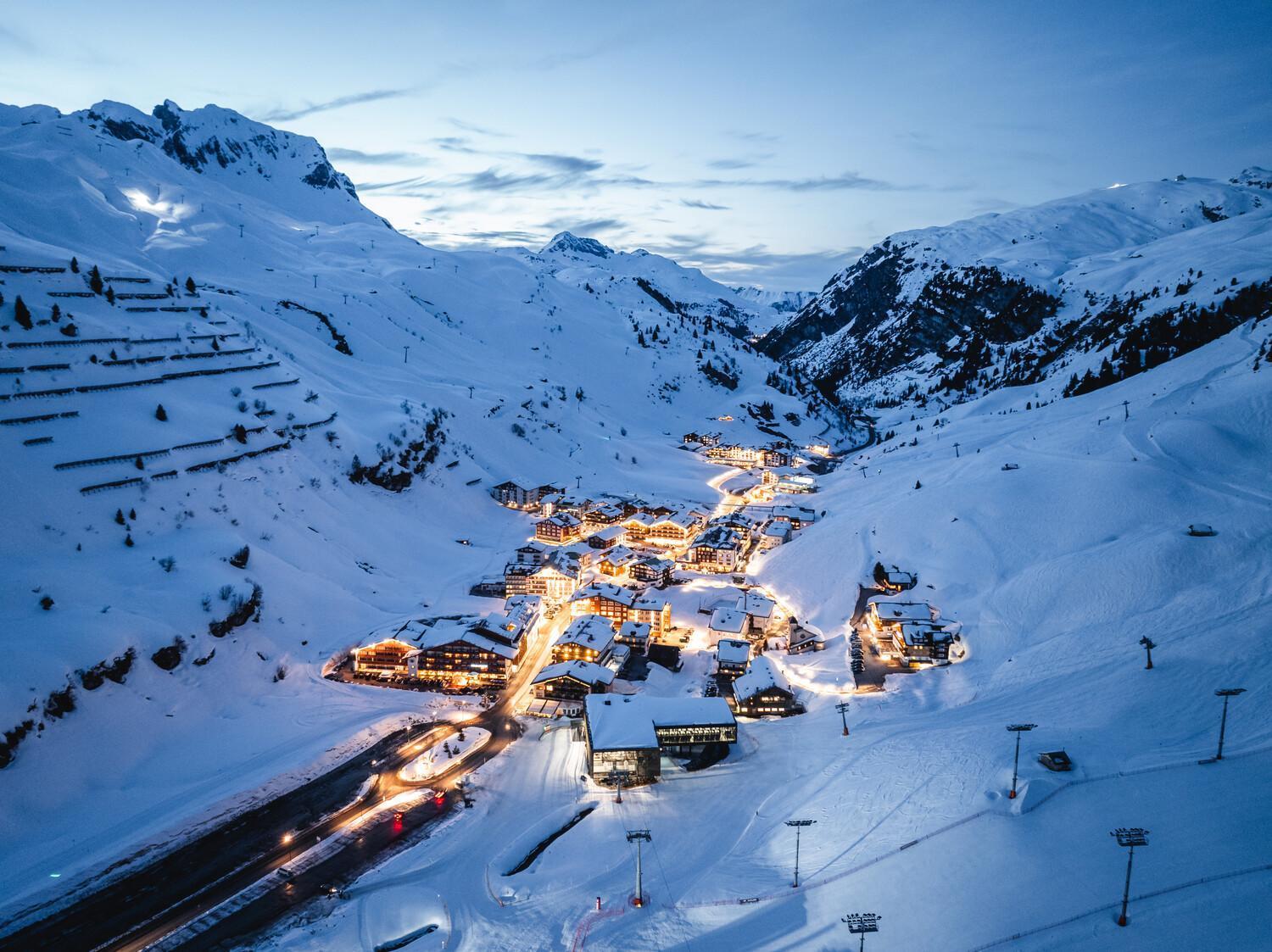 A-Rosa Collection Hotel Thurnher'S Alpenhof Zuers ภายนอก รูปภาพ