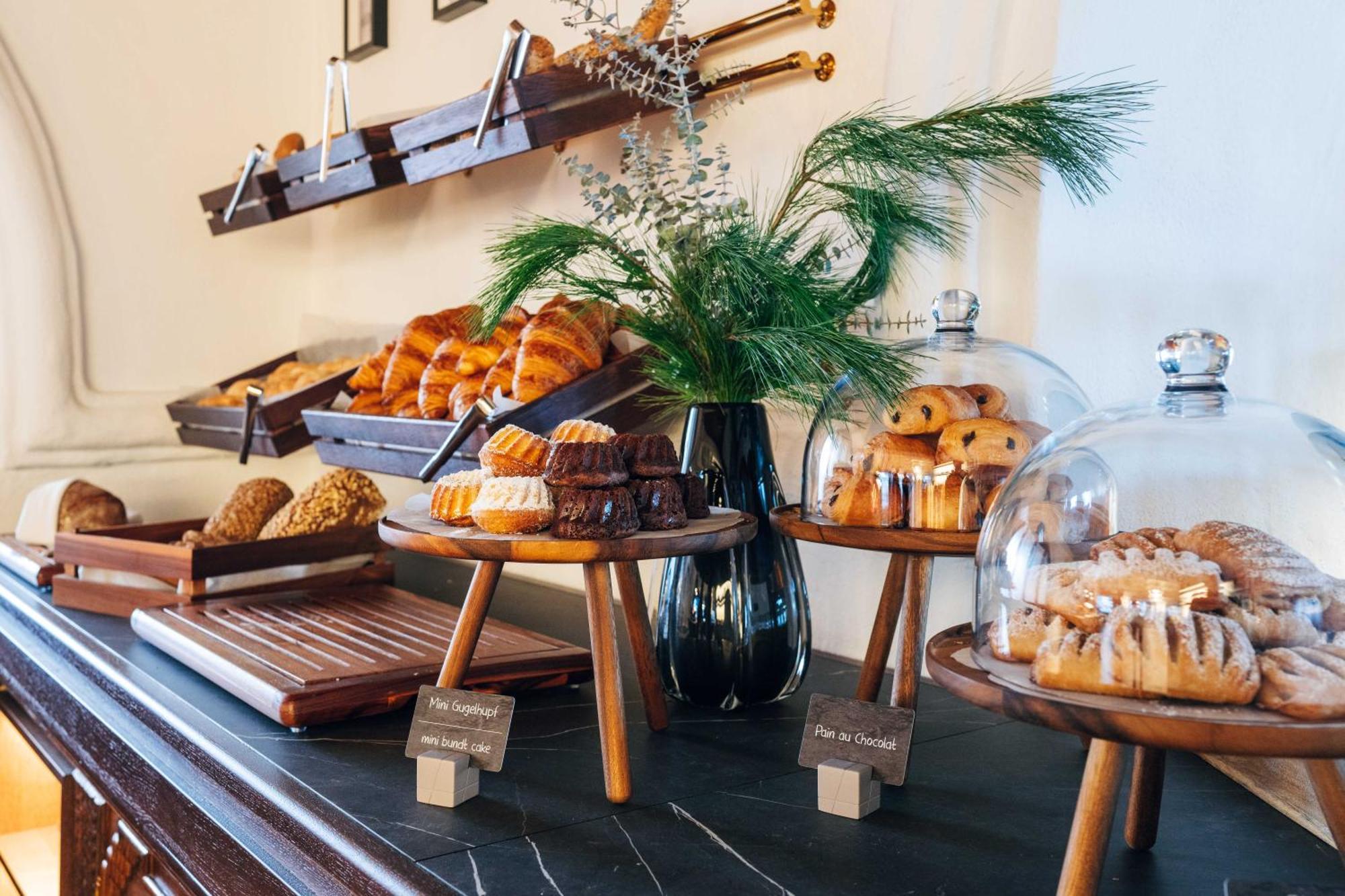 A-Rosa Collection Hotel Thurnher'S Alpenhof Zuers ภายนอก รูปภาพ