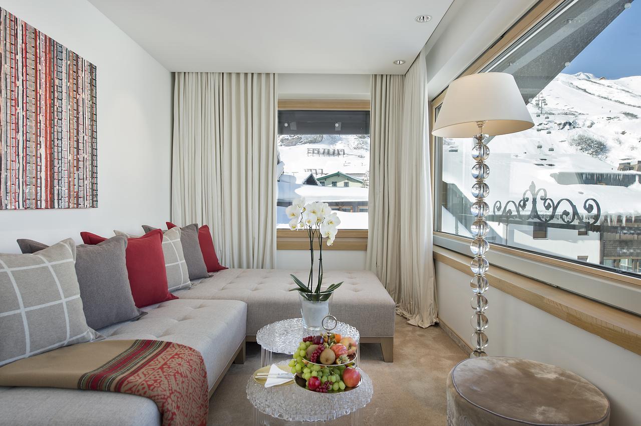 A-Rosa Collection Hotel Thurnher'S Alpenhof Zuers ภายนอก รูปภาพ